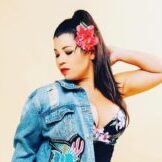 Lia Live cropped